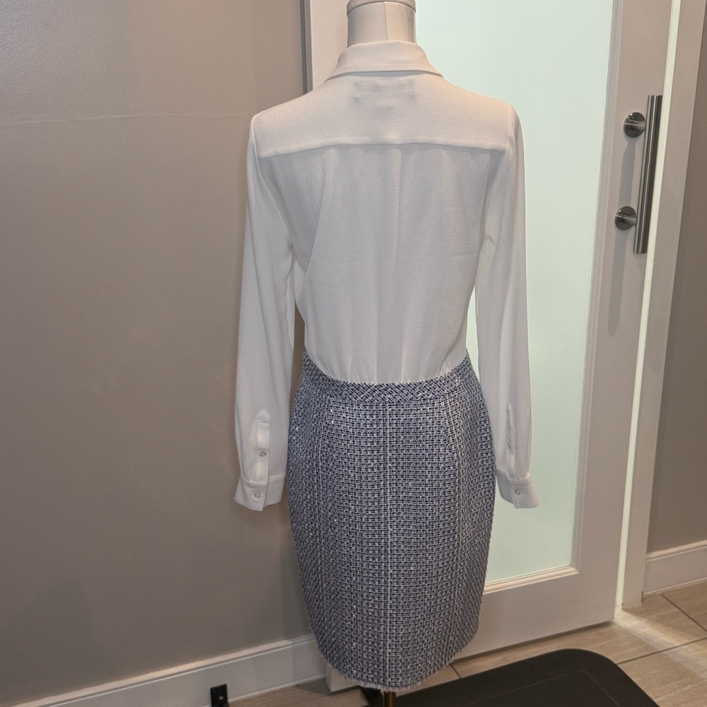 Classic Karl Lagerfeld White and Blue Tweed Dress - Picture 2 of 6